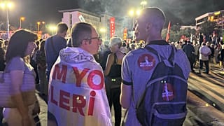 Zeytinburnu eyleminde CHP'li yurttaşlar görüntüleniyor (Fotoğraf: Emre Başaran)