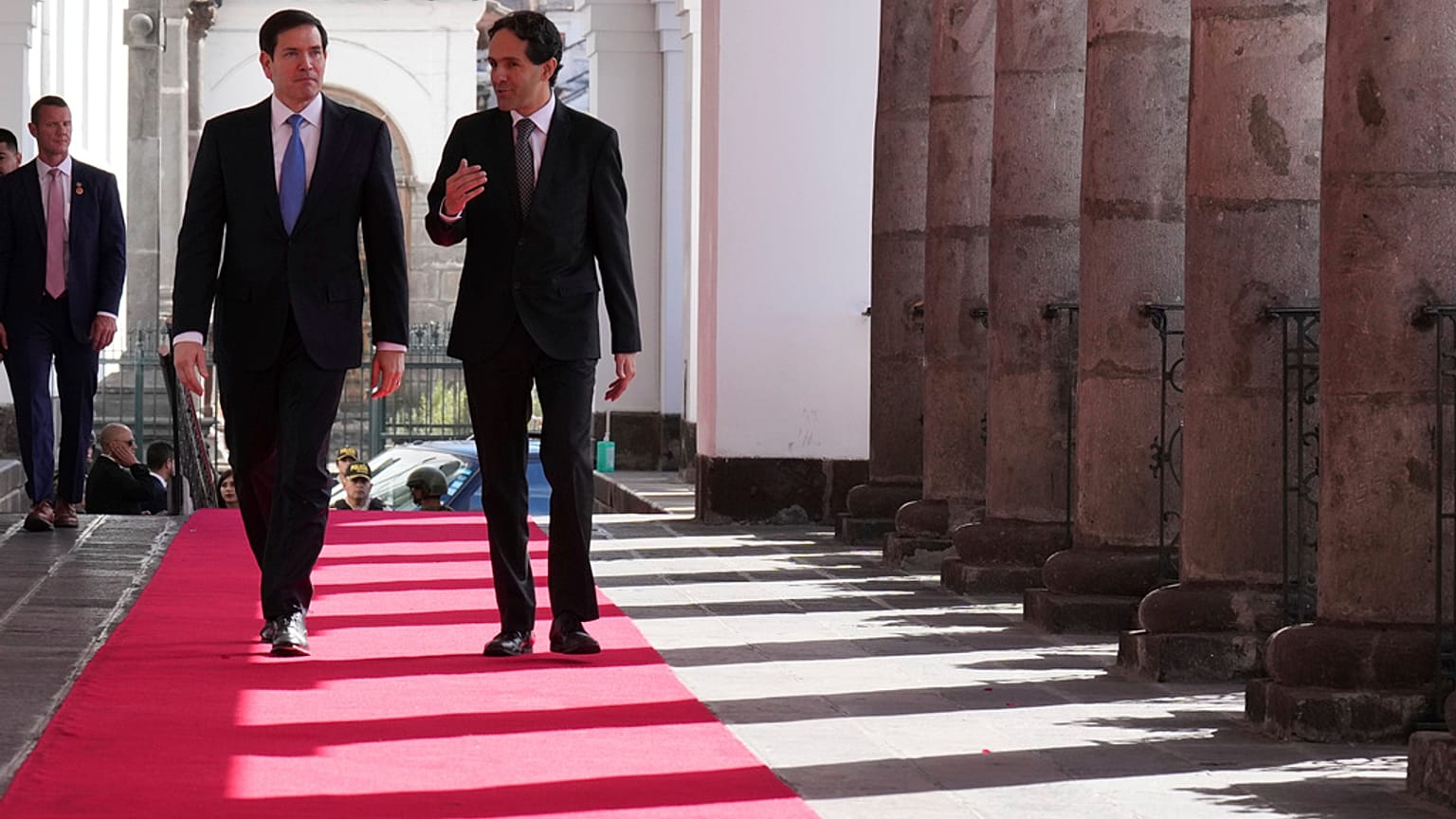 ABD Dışişleri Bakanı Marco Rubio perşembe, Quito'daki cumhurbaşkanlığı sarayında,  4 Eylül 2025