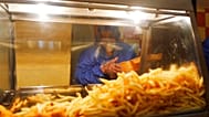 صورة تعبيرة لبطاطا مقلية