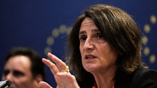 Teresa Ribera durante una visita a Pekín el pasado 14 de julio de 2025.