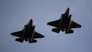 Aviones de combate F-35A de la Fuerza Aérea de los Estados Unidos, pertenecientes al 31º Escuadrón de Evaluación y Pruebas de la Base Aérea de Edwards, en noviembre de 2018.