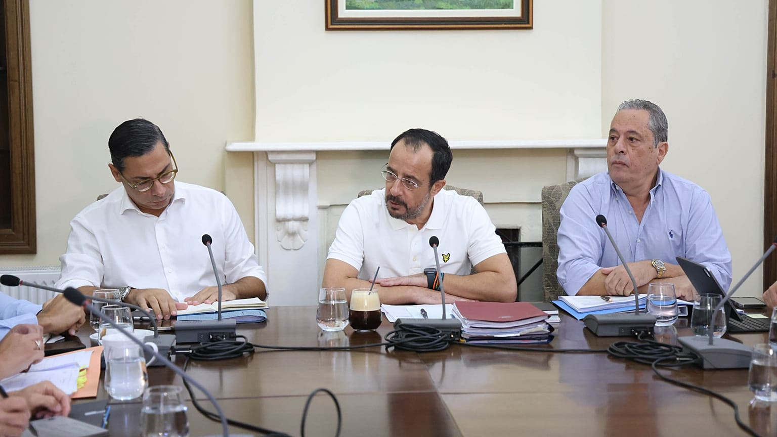 Στιγμιότυπο από τη συνεδρίαση του υπουργικού συμβουλίου