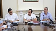 Στιγμιότυπο από τη συνεδρίαση του υπουργικού συμβουλίου