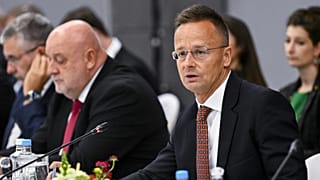 A magyar külügyminiszter a Magyar-Azerbajdzsáni Kormányközi Gazdasági Együttműködési Bizottság ülésén