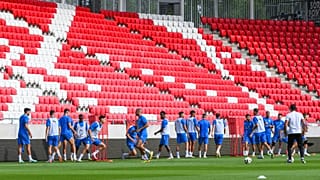 I giocatori della nazionale di calcio di Israele si allenano allo stadio di Debrecen: con la guerra Israele gioca in Ungheria le partite ufficiali in casa (6 giugno 2024)