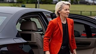 European Commission President Ursula von der Leyen arrives at the Border Guard School near Lithuanian-Belarusian border, 1 September 2025.