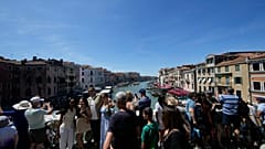 On the busiest day, Friday 2 May, 24,951 visitors paid the daytripper fee, a striking number equivalent to over half the resident population.