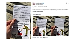 Im Internet kursieren Fotos, die ein Pamphlet zeigen, in dem angeblich gewalttätigen russischen Soldatenfrauen geraten wird, sich nicht zu äußern