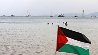 Los barcos de la Flotilla Global Sumud rumbo a Gaza están anclados frente a la costa de Sidi Bou Saïd en Túnez, el martes 9 de septiembre de 2025.