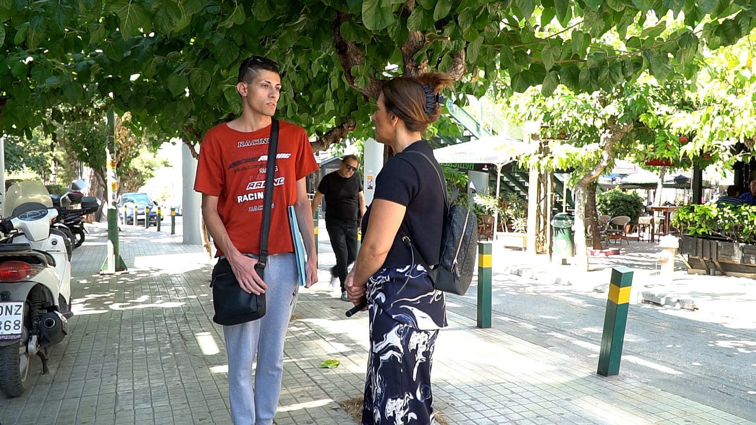 Οι παρεμβάσεις της ελληνικής κυβέρνησης είχαν ως βασικό στόχο τη στήριξη των νέων και των οικογενειών