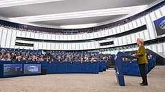 Die Präsidentin der Europäischen Kommission, Ursula von der Leyen, hält vor den Europaabgeordneten ihre Rede zur Lage der EU