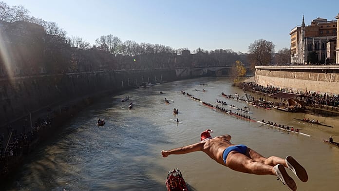 Roma come Parigi, bagno nel Tevere entro 5 anni