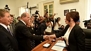 Ερσίν Τατάρ καταθέτει την «υποψηφιότητά» του