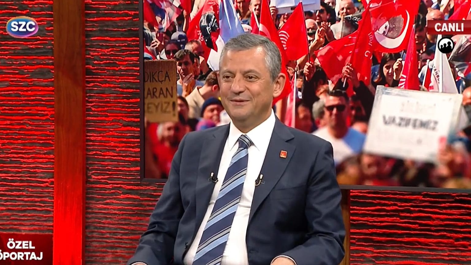 Özgür Özel, Sözcü TV'de Uğur Dündar'ın konuğu oldu, 12 Eylül 2025.