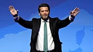 André Ventura durante un mitin en Roma en 2024
