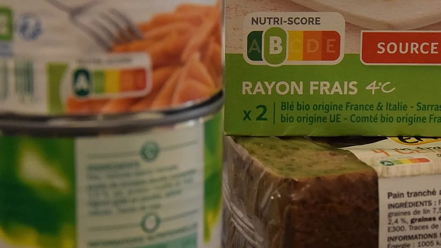Two transparency groups are taking the European Commission to court for refusing to release documents on a shelved plan for an EU-wide nutrition label.