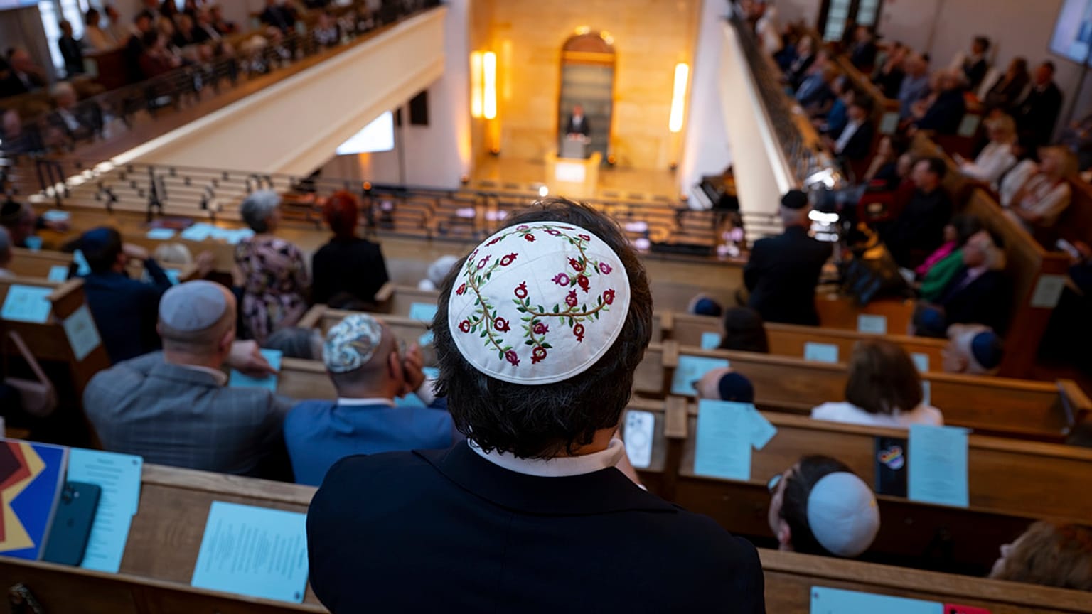 In München hat Kanzler Friedrich Merz die Synagoge Reichenbachstraße wieder eröffnet