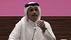 El jeque Mohammed bin Abdulrahman bin Jassim Al Thani, ministro de Exteriores catarí, se dirige a los medios de comunicación en Doha el pasado 9 de septiembre de 2025.