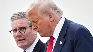 Donald Trump and Keir Starmer arriving at Royal Air Force Lossiemouth en route to Aberdeen, Scotland, July 28, 2025 (AP Photo/Jacquelyn Martin) 