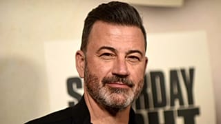 DATEI - Jimmy Kimmel kommt zu einer Sondervorführung des Films "Saturday Night" im Vista Theater, 24. September 2024, in Los Angeles. (Foto: Richard Shotwell/Invision/AP, 