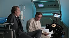 Los actores Richard Brake como Frank Kessler y Tom Felton como Leon en el plató de Altered