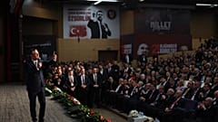 ARŞİV: CHP'nin 6 Nisan 2025'teki olağanüstü kurultayında Özgür Özel