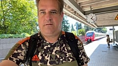 Eric Deyerler fährt jeden Monat 20.000 Kilometer mit der Bahn.