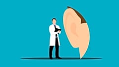  أي مؤشرات يكشفها شمع الأذن عن صحتك الجسدية؟