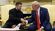الرئيس الأمريكي دونالد ترامب يلتقي الرئيس الأوكراني فولوديمير زيلينسكي في البيت الأبيض – 18 أغسطس 2025.