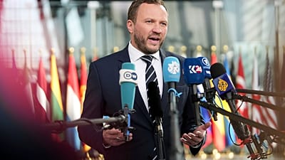 ARCHIVO (3 de abril de 2025) El ministro estonio de Asuntos Exteriores, Margus Tsahkna, habla con la prensa a su llegada a una reunión de ministros de Asuntos Exteriores de la OTAN.
