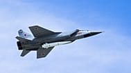 MiG-31-es vadászgép egy orosz katonai parádén - fotónk illusztráció