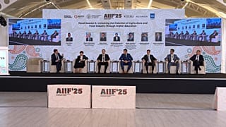 Diversificação económica e investimento global em destaque no Fórum de Investimento do Azerbaijão