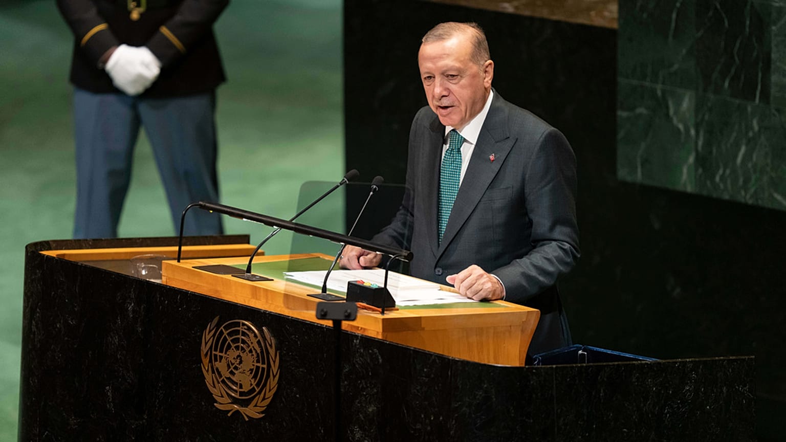 Cumhurbaşkanı Recep Tayyip Erdoğan, New York'ta, Birleşmiş Milletler Genel Kurulu'na hitap ederken, 23 Eylül 2025
