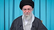 İran dini lideri Ali Hamaney'in televizyonda yayınlanan konuşmasından bir görüntü, 23 Eylül 2025