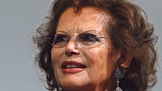 Η Κλαούντια Καρντινάλε στην Cinematheque Francaise στο Παρίσι, 1 Οκτωβρίου 2009