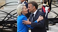 Ursula von der Leyen auto-deleted a text message from Emmanuel Macron.