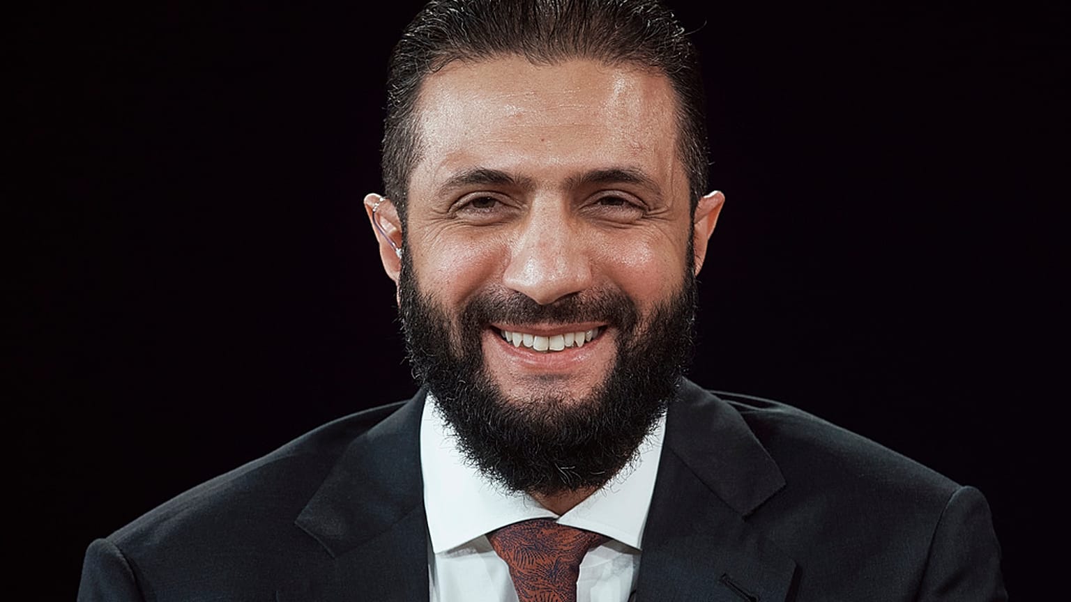 رئيس سوريا للمرحلة الإنتقالية أحمد الشرع