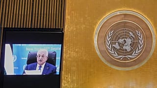 O Presidente palestiniano Mahmoud Abbas discursa na Assembleia Geral das Nações Unidas através de vídeo, 25 de setembro de 2025
