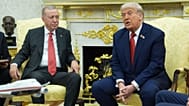 Başkan Donald Trump (sağda), 25 Eylül 2025 Perşembe günü Washington'daki Beyaz Saray'ın Oval Ofisi'nde Cumhurbaşkanı Recep Tayyip Erdoğan ile yaptığı görüşmede konuşuyor