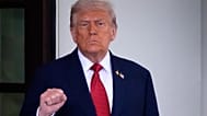 President Donald Trump walks out to greet Turkish President Recep Tayyip Erdogan at the White House, Washington. 25 Sept. 2025. 
