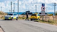 Die dänische Polizei und der dänische Inlandsnachrichtendienst PET sind am 23. September 2025 beim Flughafen Kopenhagen im Einsatz, nachdem Drohnen gesichtet wurden.