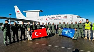 Litvanya'ya giden THK uçağı