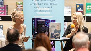 Kiss Bea beszélget Polgár Zsuzsával a könyv bemutatóján