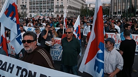 Protesters take part in a nationwide 24-hour strike in Athens, Greece, 1 Oct, 2025, as labor unions demand higher wages and the withdrawal of a bill changing work hours