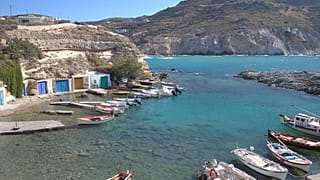 Τα σύρματα στα Μανδράκια της Μήλου