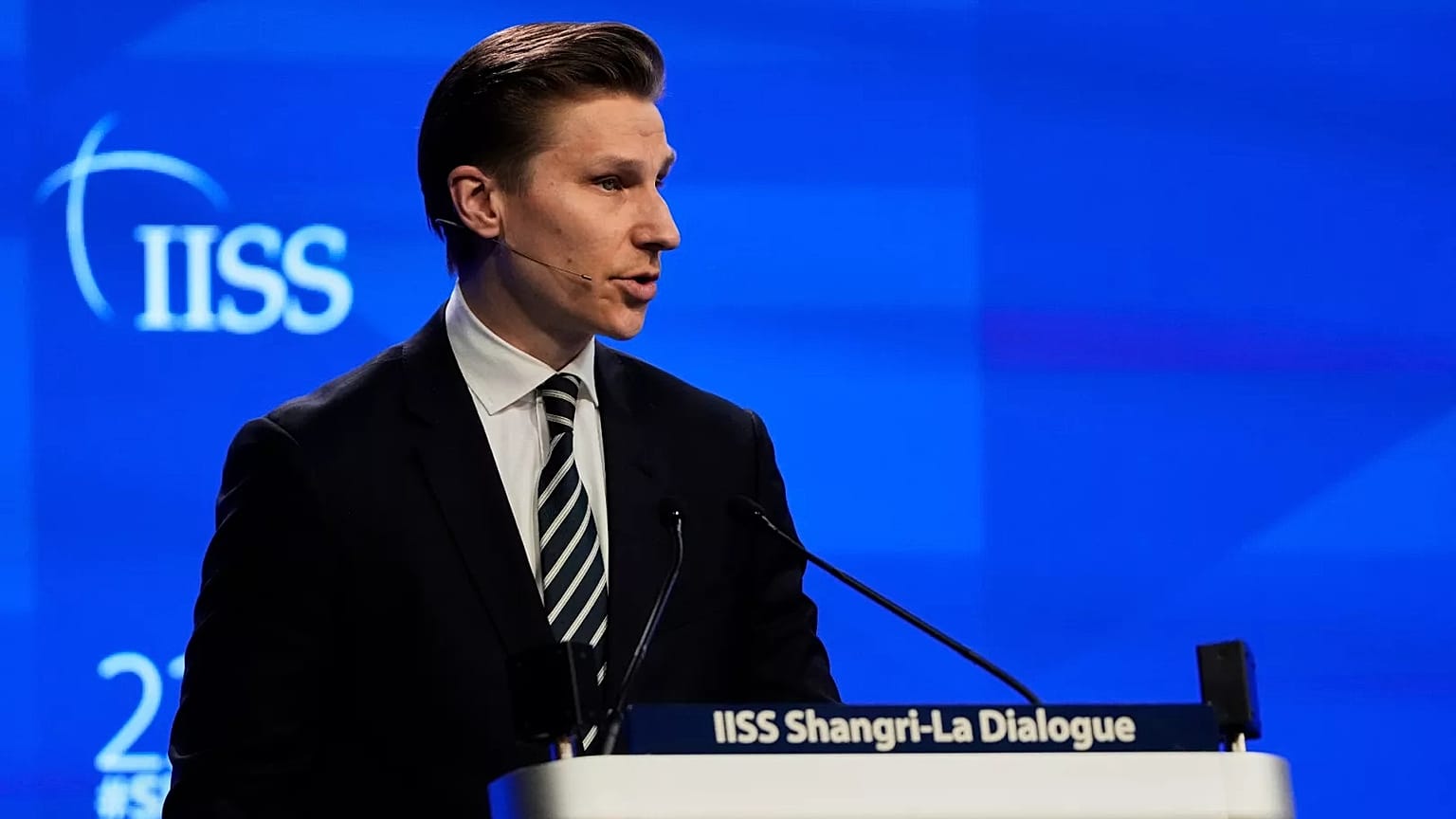Finland’s Defence Minister Antti Häkkänen delivers his speech during the 22nd Shangri-La Dialogue summit in Singapore, 31 May, 2025