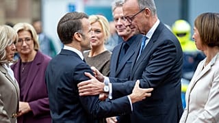 Merz zur Deutschen Wiedervereinigung: "Deutschland steht in einer entscheidenden Phase".