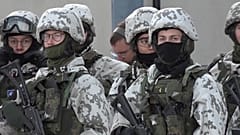 De jeunes soldats Finlandais à l'entrainement