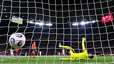 Varga Barnabás második gólja a Magyarország - Portugália (2-3) labdarúgó világbajnoki selejtező mérkőzésen a Puskás Arénában 2025. szeptember 9-én