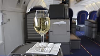 As Air Canda begins to offer free drinks, some airlines hope to temper spirits